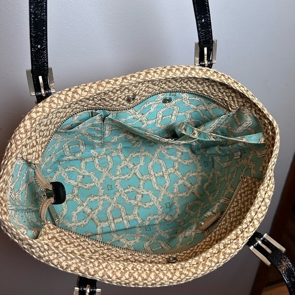 Straw tote bag re painted handles - Picture 7 of 11